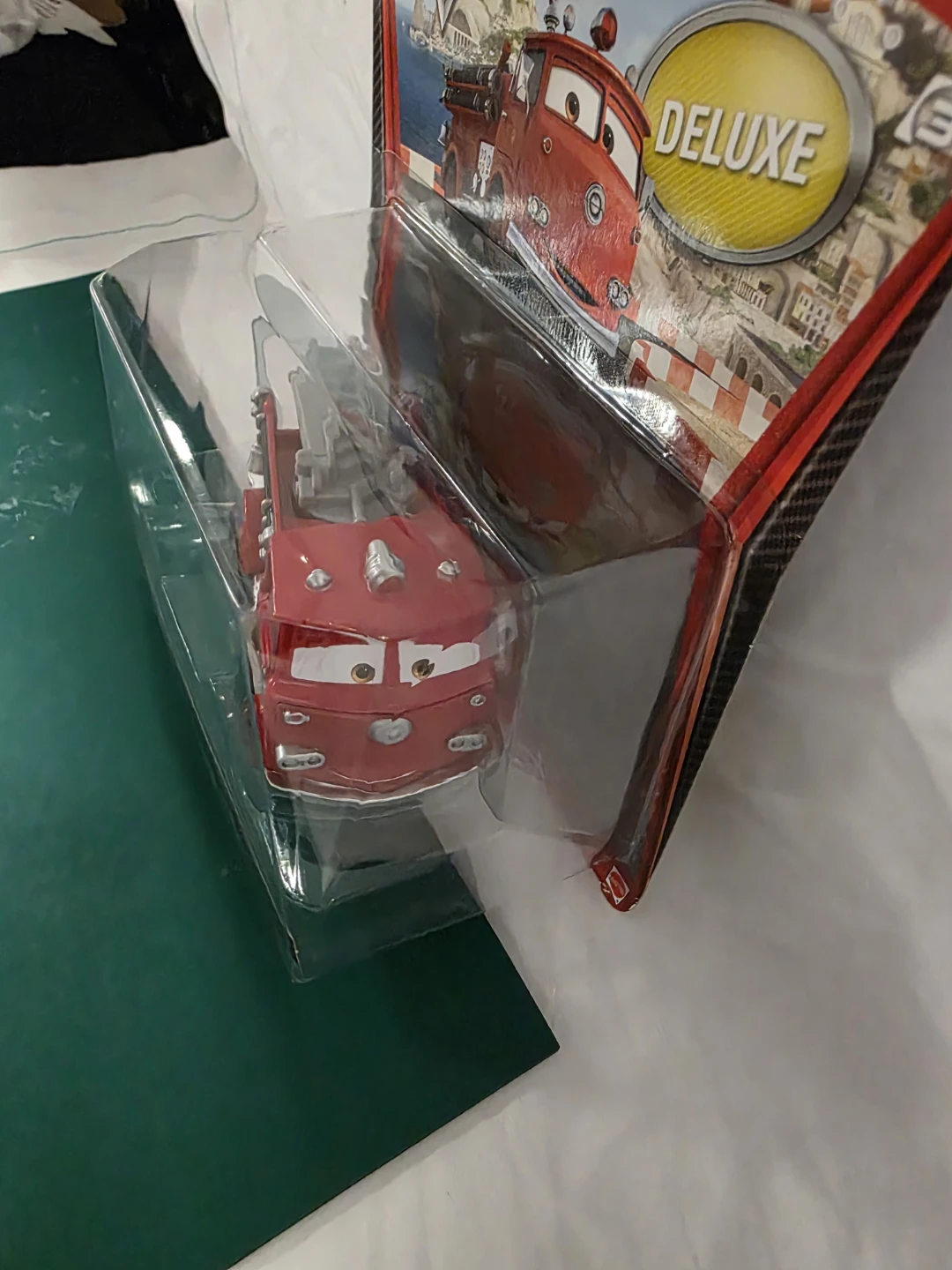 Disney Pixar Cars 2 Red Deluxe Fire Truck Toy - photo 2