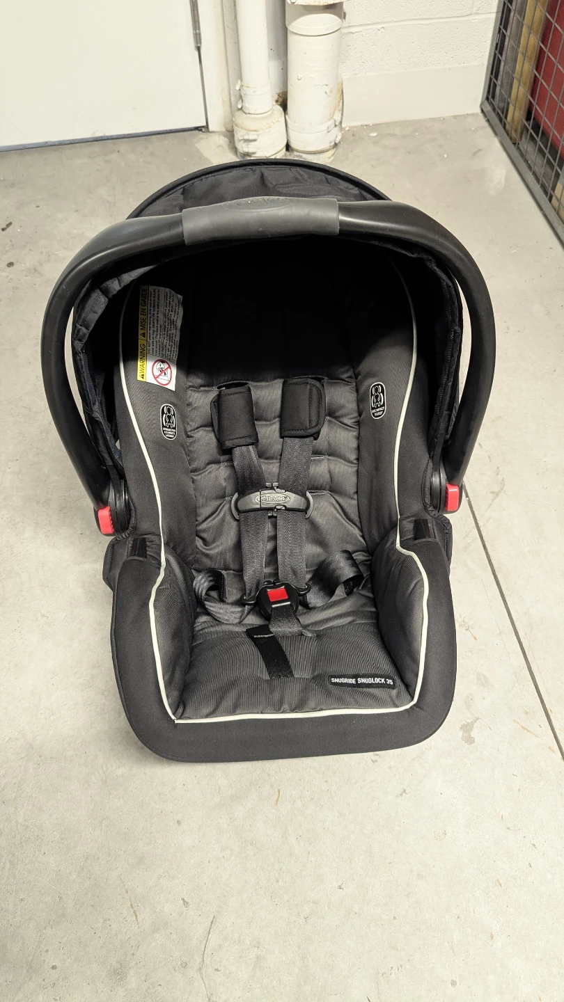 Graco Snugride Snuglock 35 Infant Car Seat - photo 2