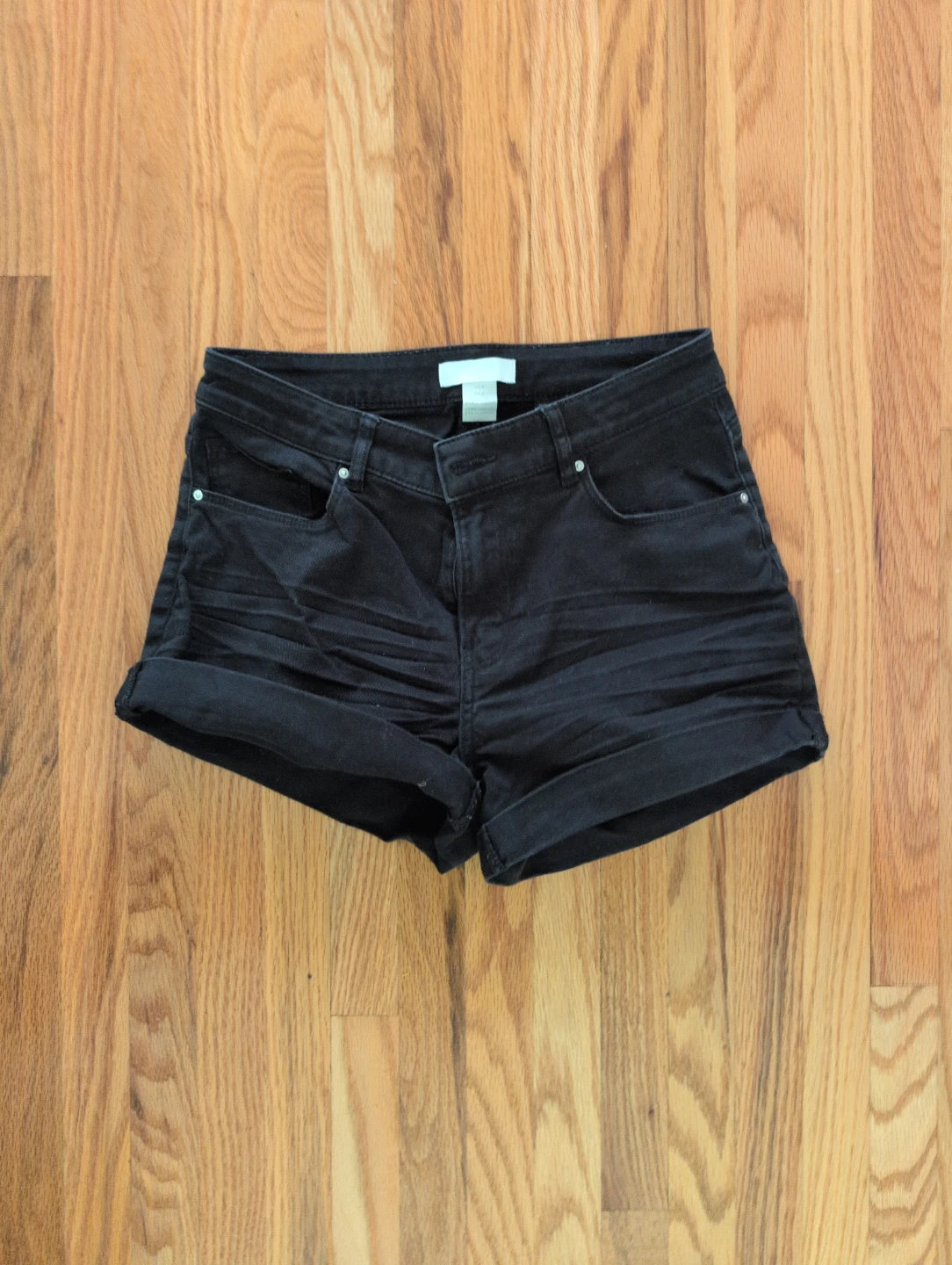 Black Denim Shorts - H&M ⚽