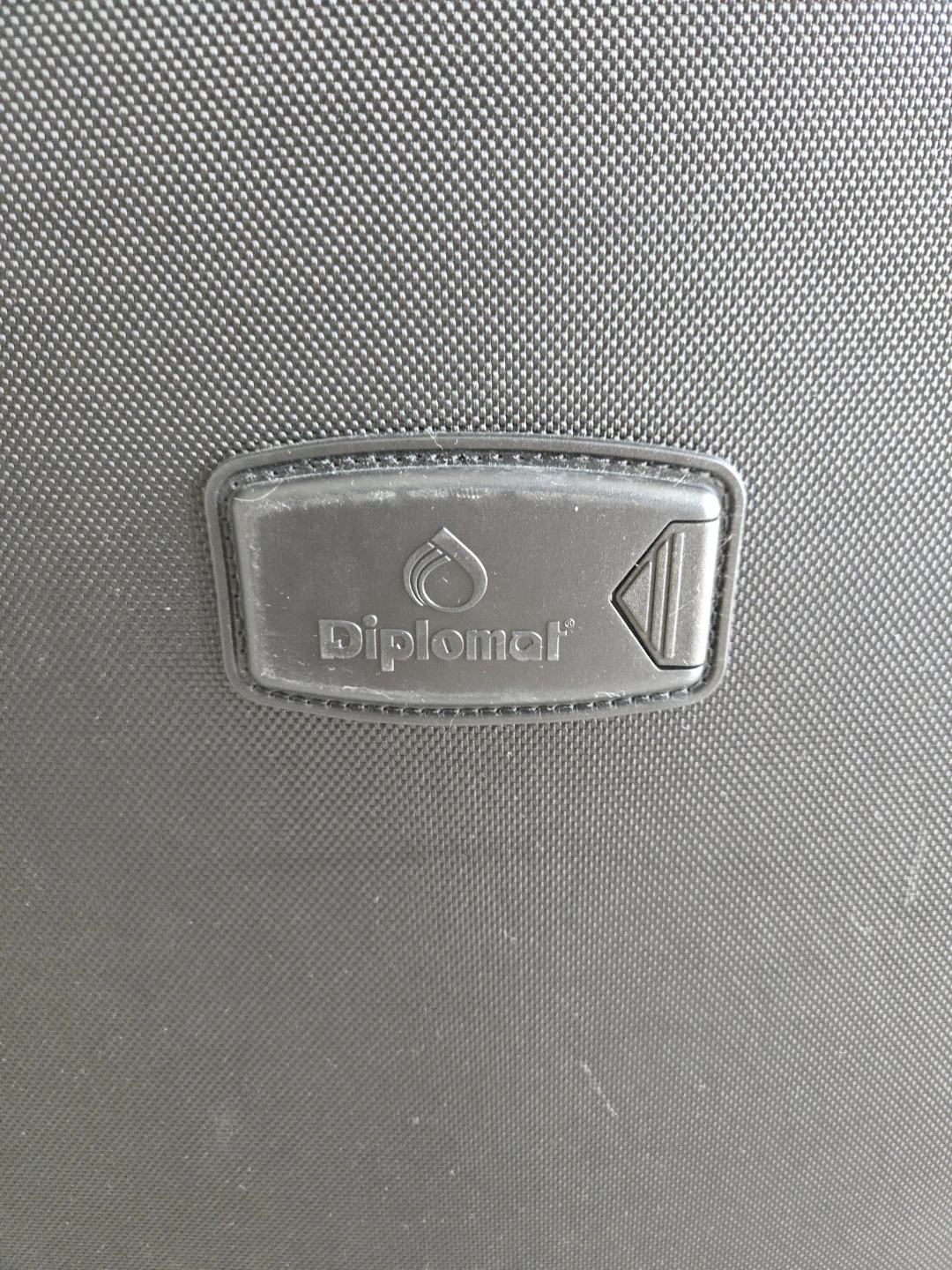 Diplomat Black Rolling Suitcase - photo 4