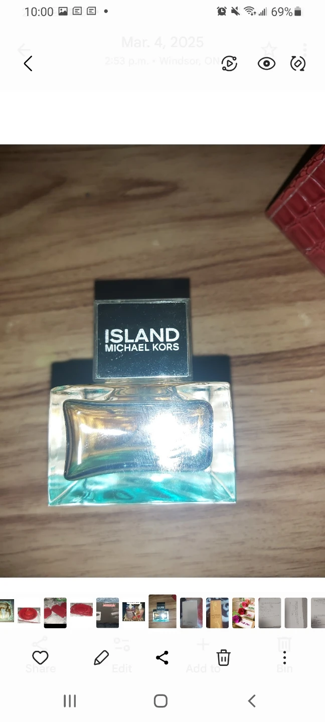 Michael Kors Island Eau de Parfum Spray 1.7 fl. oz. - photo 3