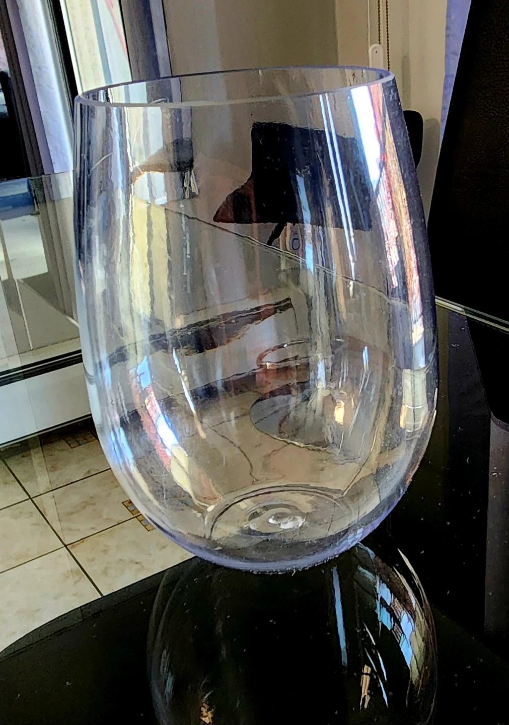 plastic cups in perfect condition