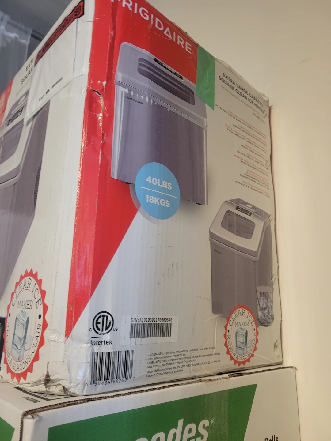 Frigidaire Clear Ice Maker