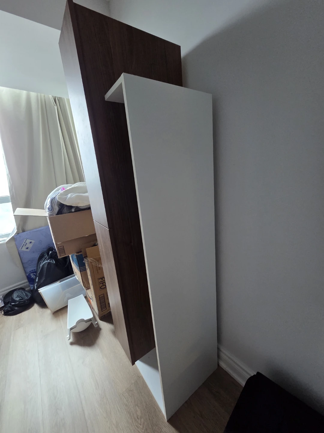 TV Stand / Storage Cabinet – Modern Two-Tone Design - photo 3