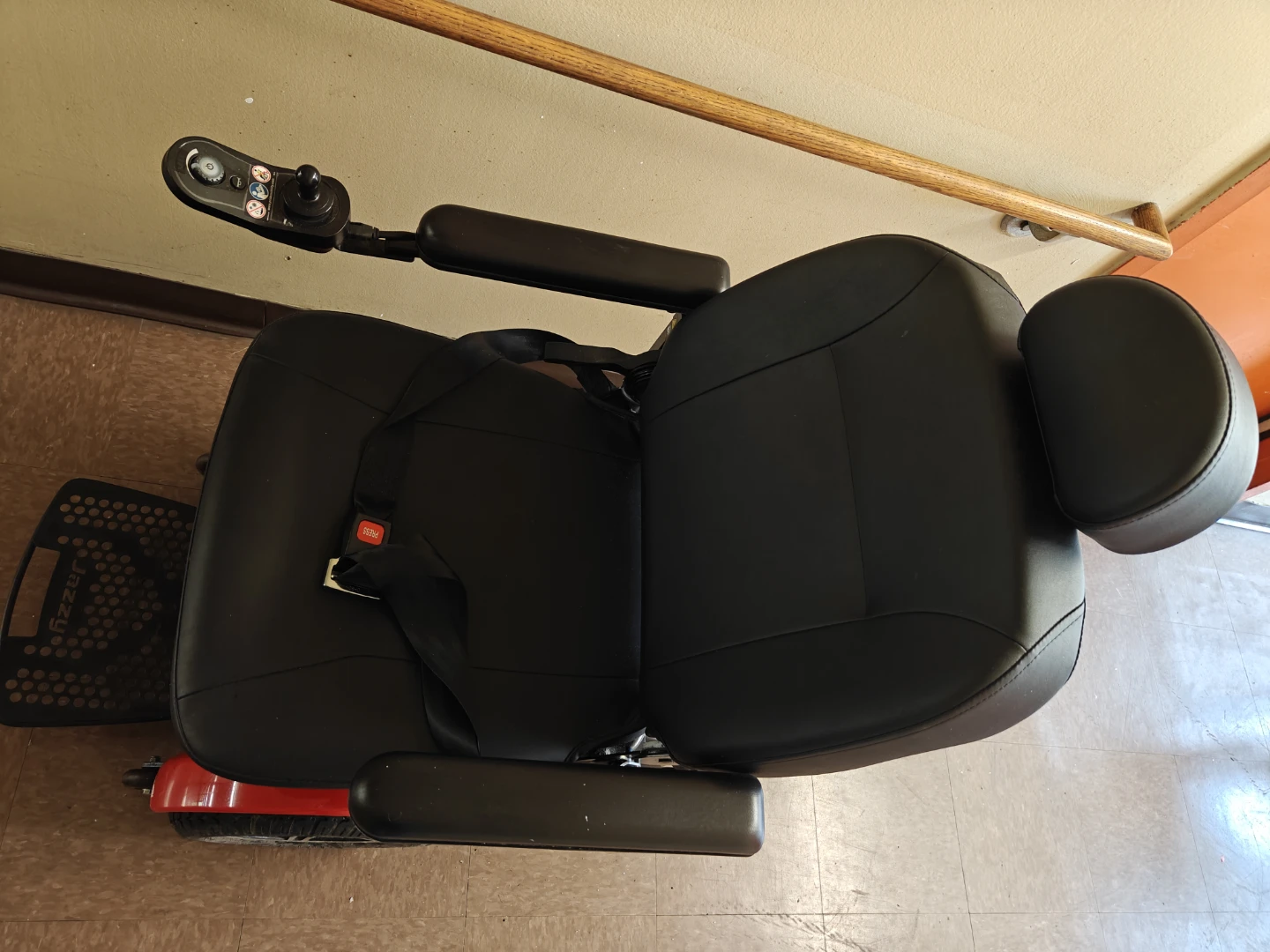 Jazzy Elite HD Power Wheelchair - photo 3
