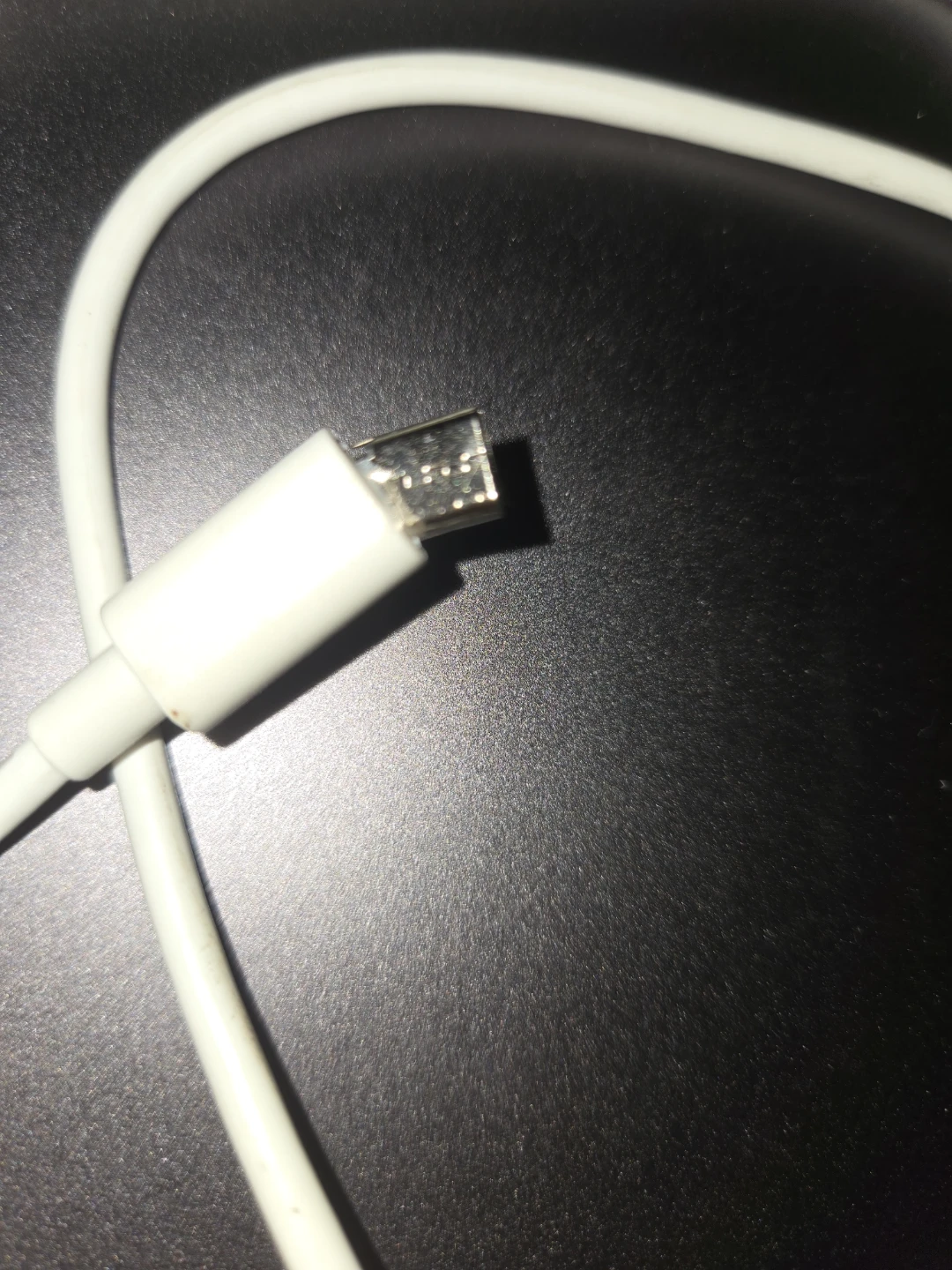 White USB Charging Cable -- end is coming out, see pics - photo 2