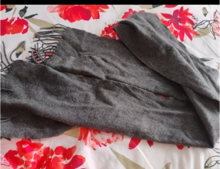 Grey 100% Cashmere Scarf