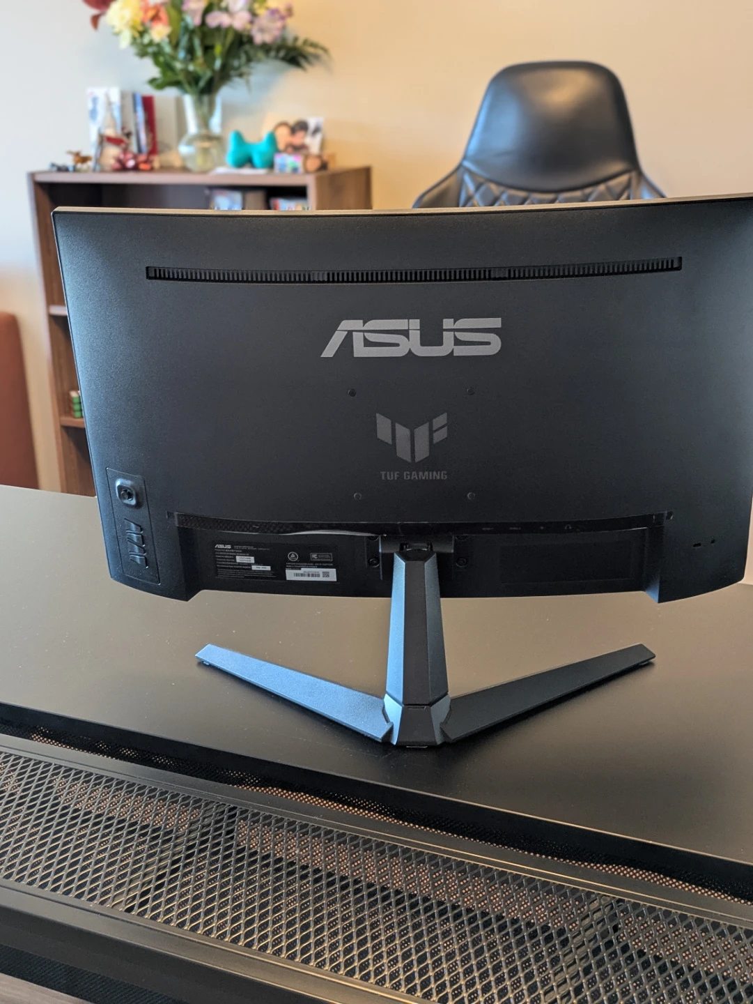 ASUS TUF Gaming VG27VQ 27" Curved Monitor - photo 5