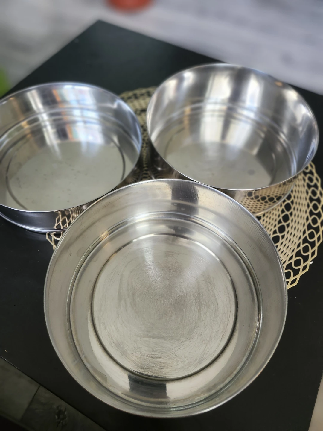 Set of 3 Stainless Steel Bowls - photo 4