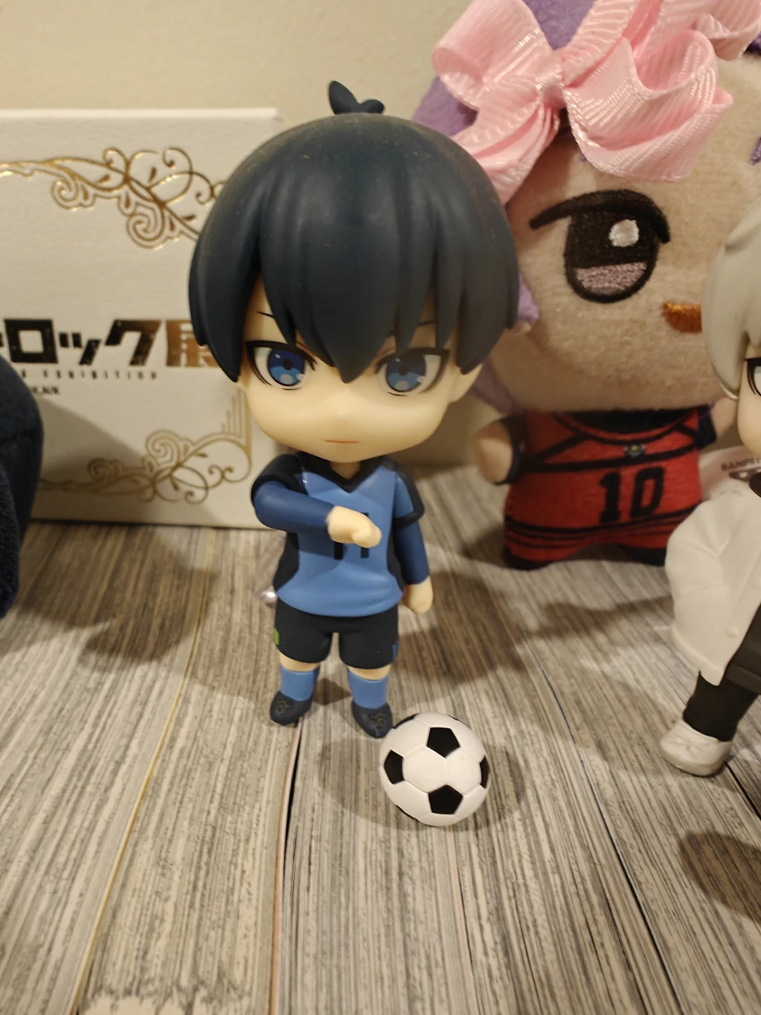 Blue Lock Nendoroid Yoichi Isagi Figure - photo 2