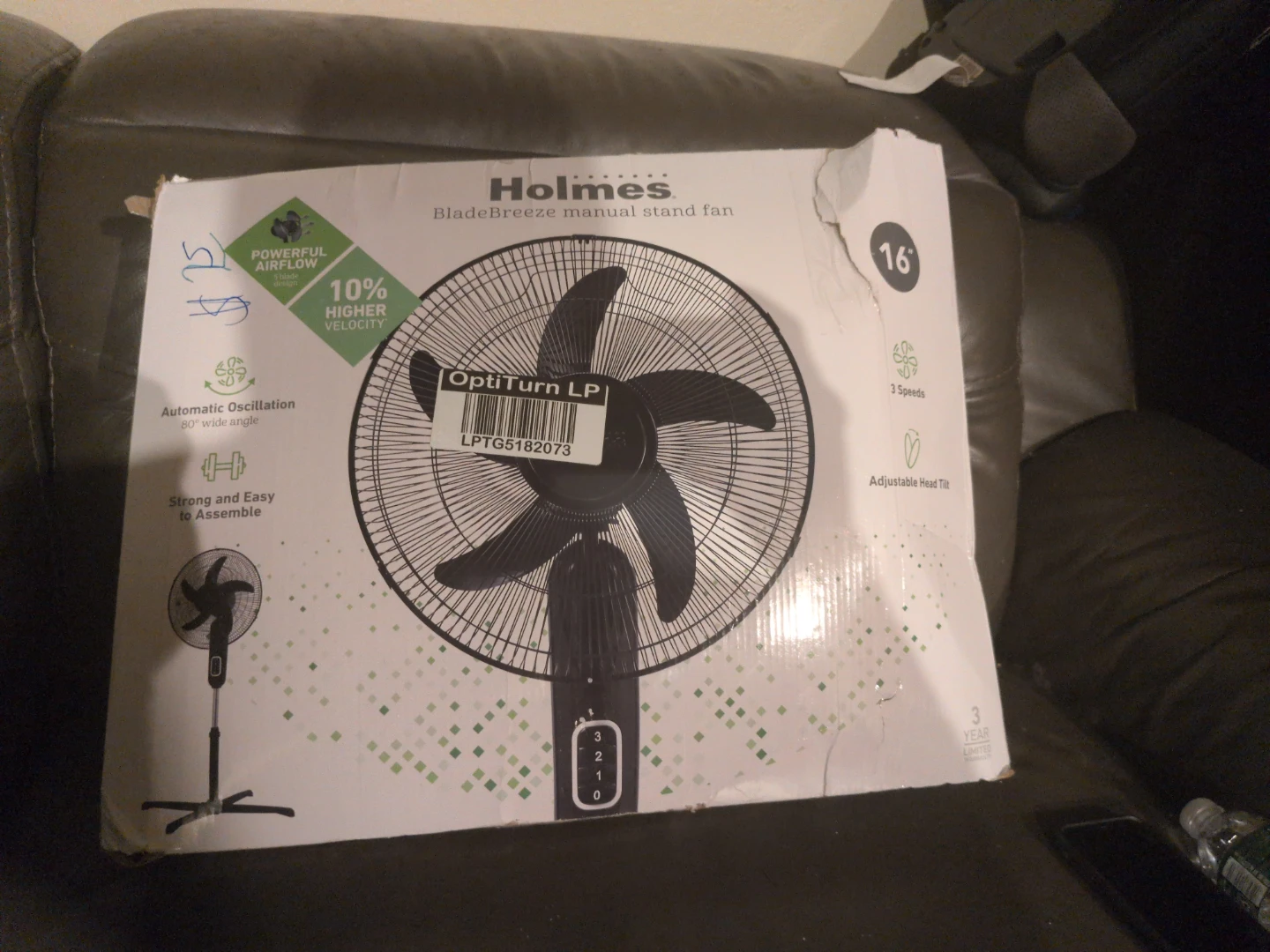 Holmes 16" BladeBreeze Manual Stand Fan - photo 3