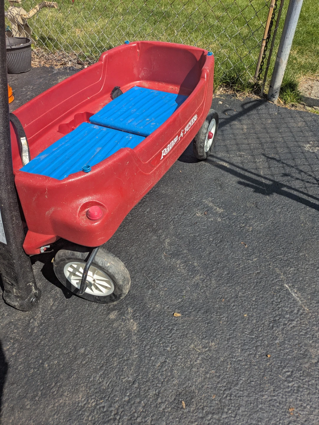 Radio Flyer All-Terrain Wagon with Canopy - photo 5