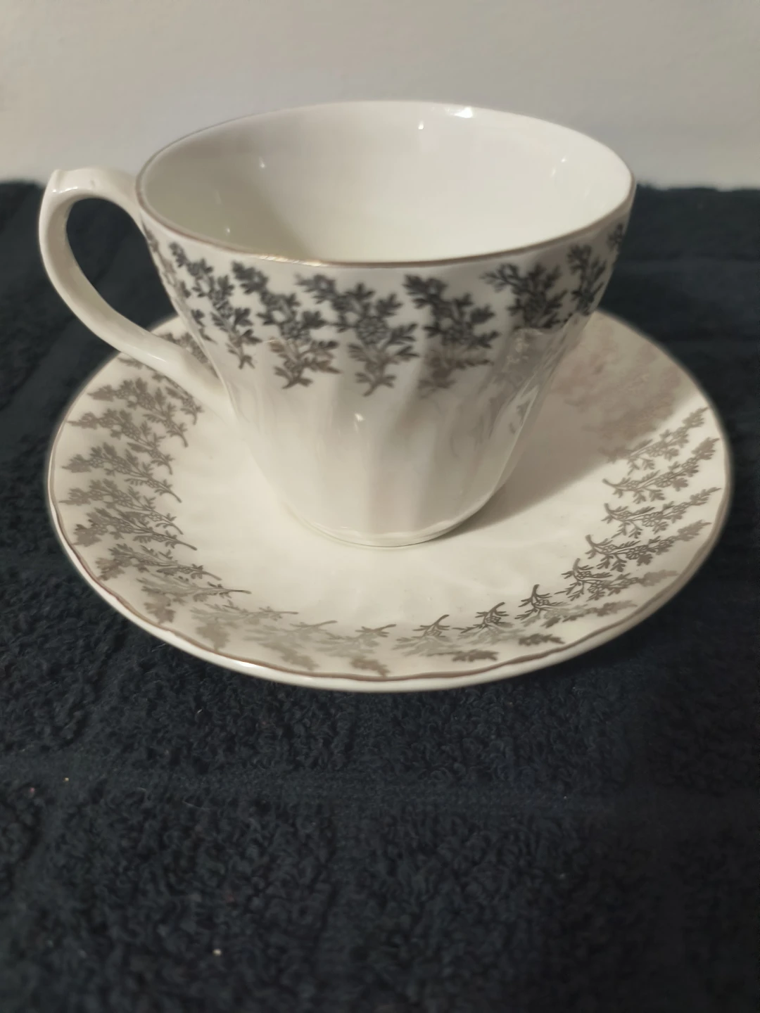 H. Aynsley & Co. Ltd. 25th Anniversary Teacup and Saucer - photo 4