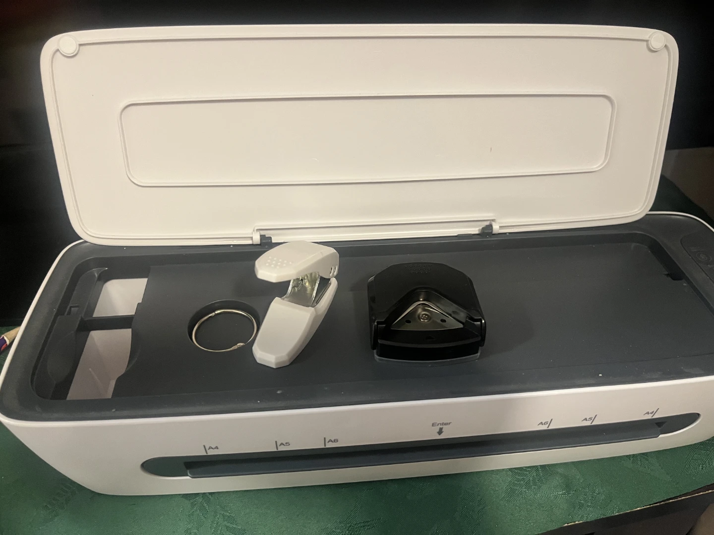 CHILINO Laminator with Accessories - photo 3