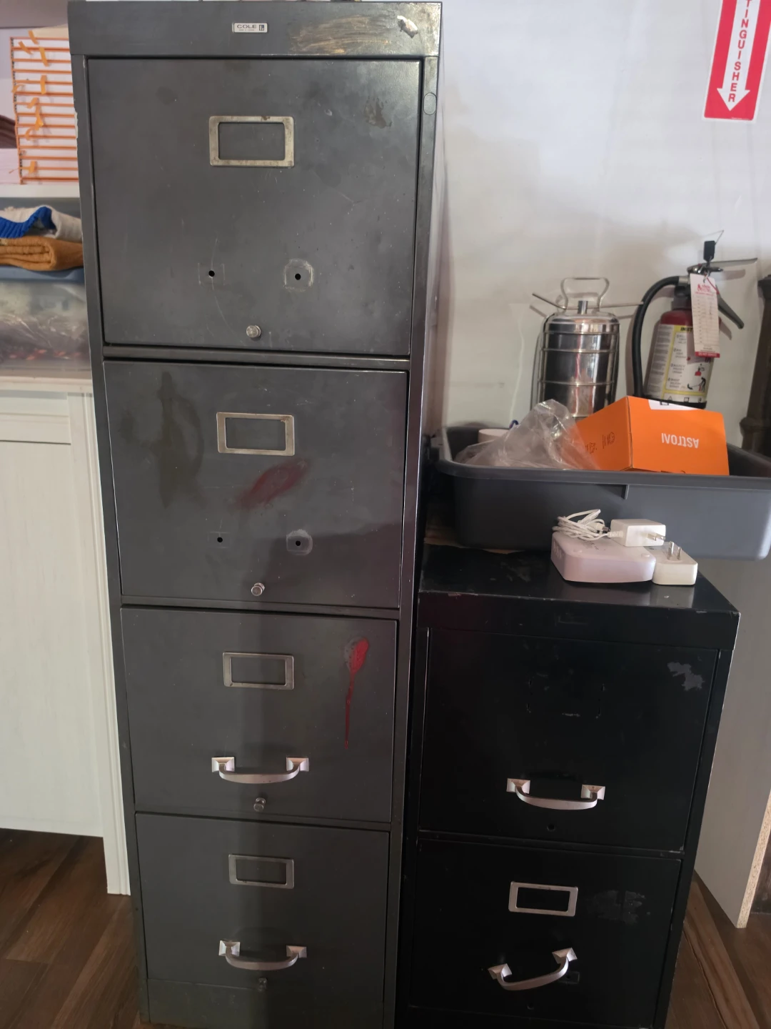 Vintage Metal 4-Drawer Filing Cabinet - photo 2