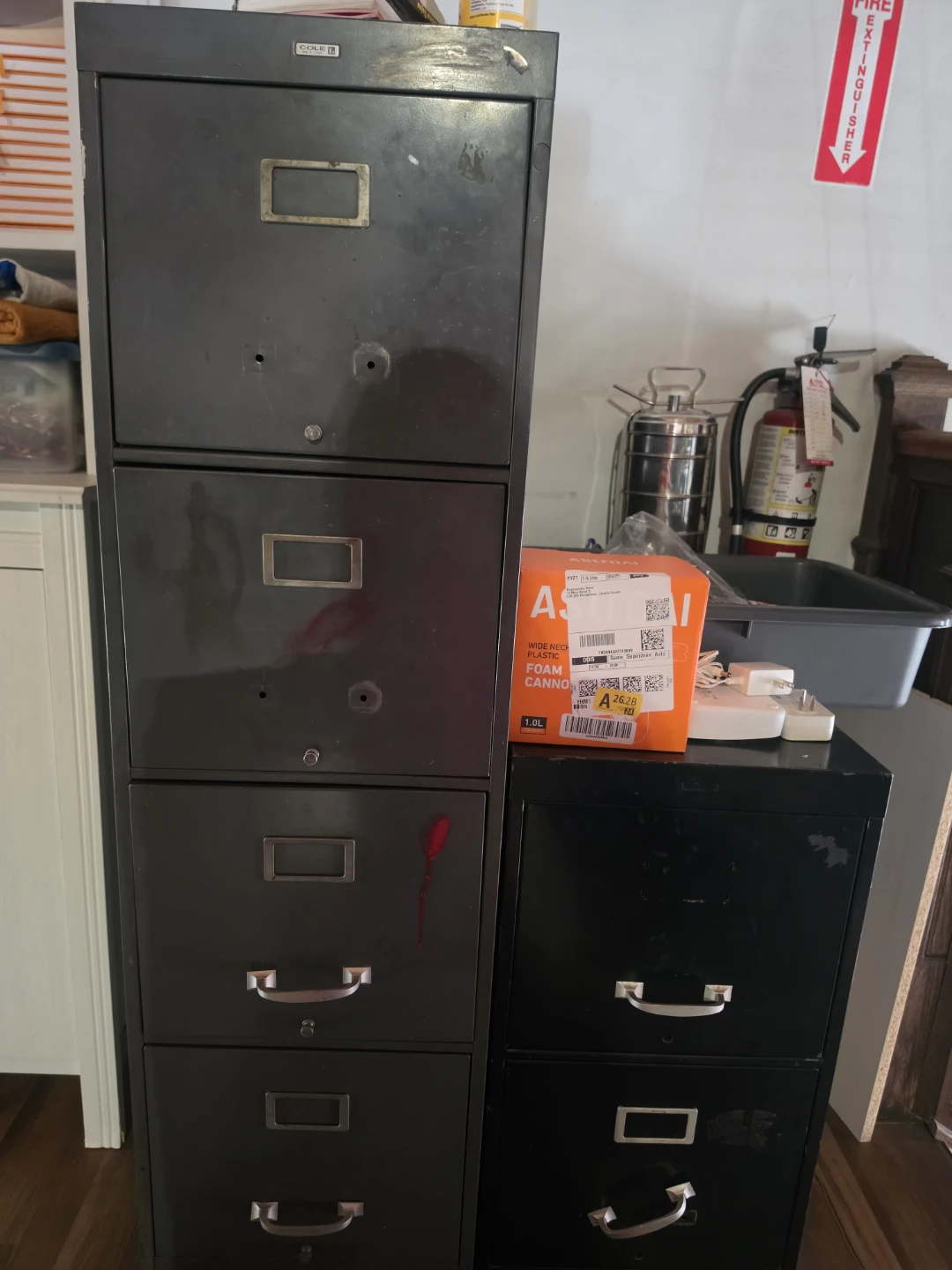 Vintage Metal 4-Drawer Filing Cabinet - photo 3