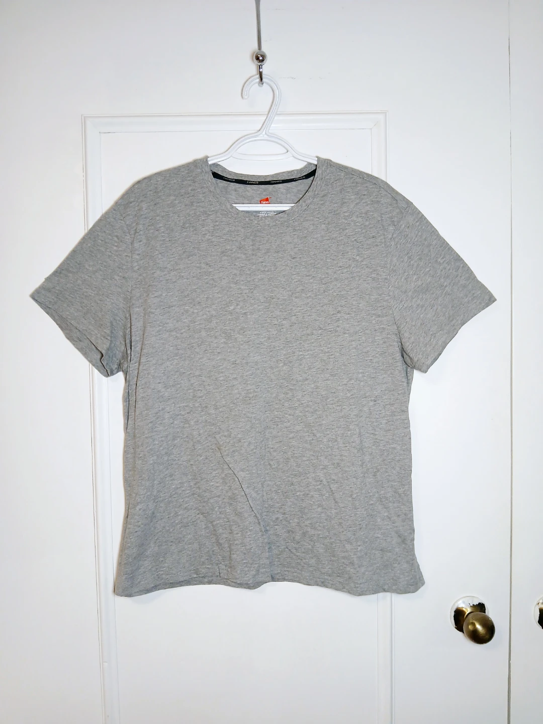 Men XL Hanes T-Shirt
