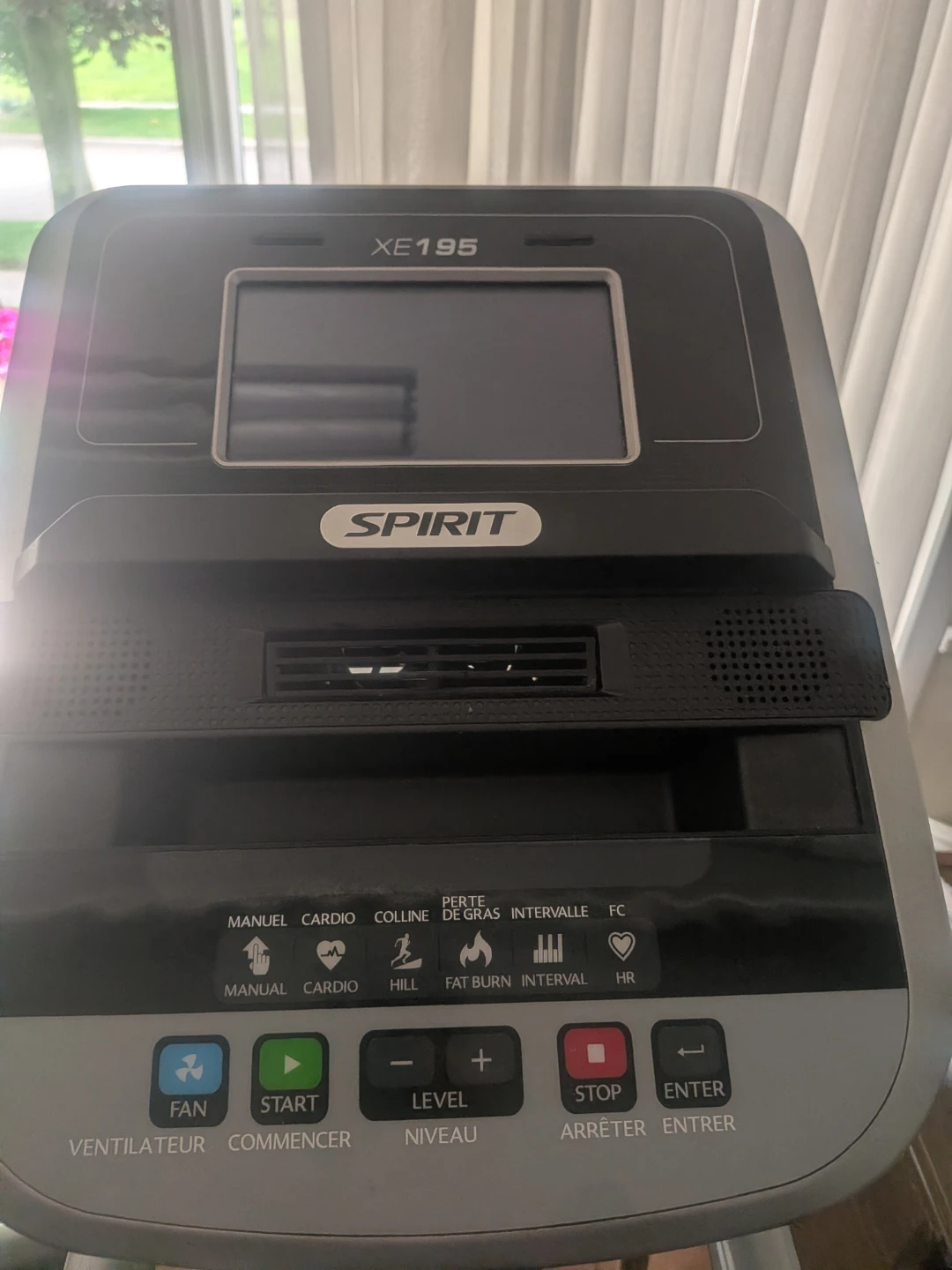 Spirit XE195 Elliptical Trainer - photo 3
