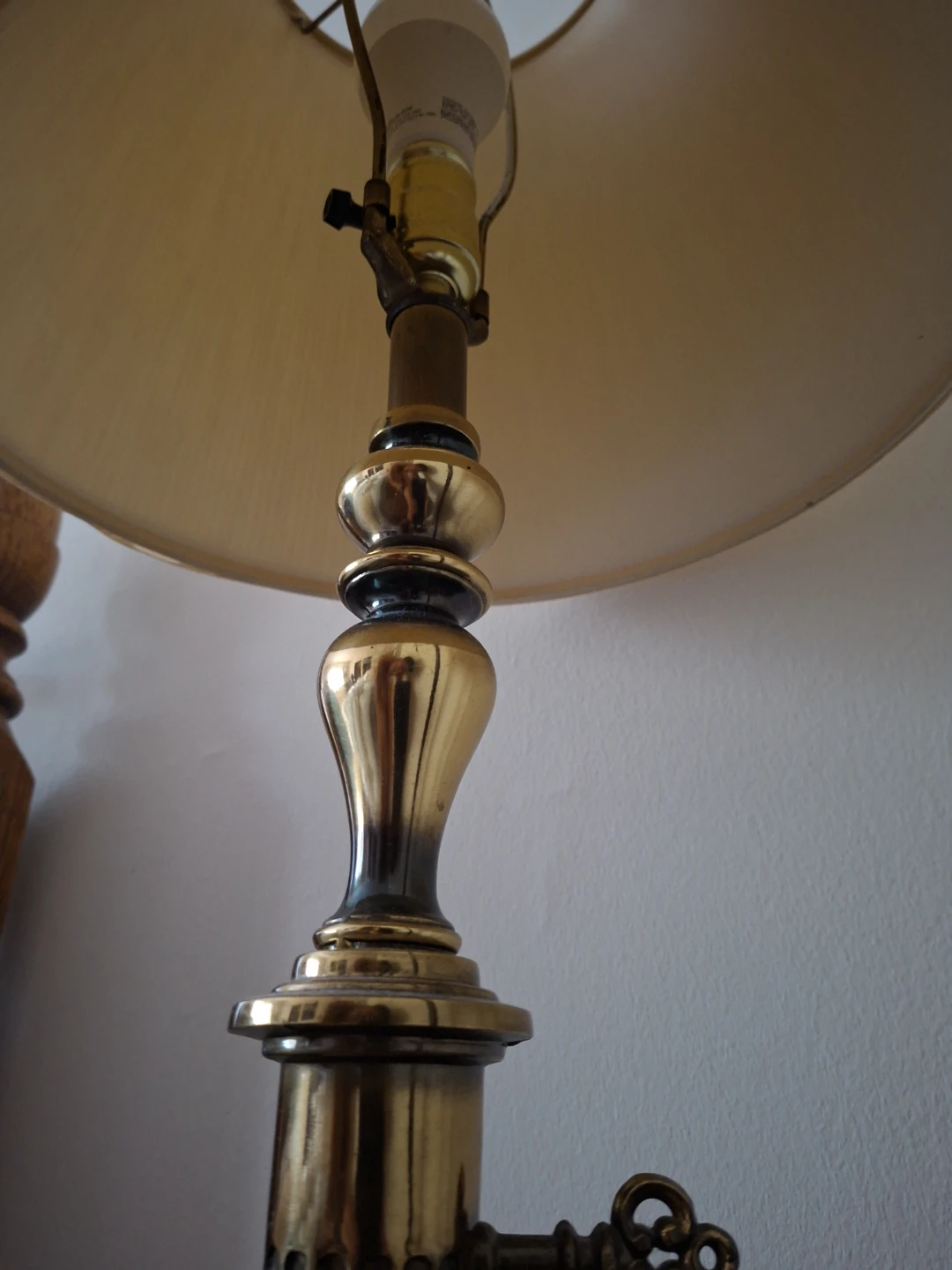 Vintage Brass Table Lamp - photo 3