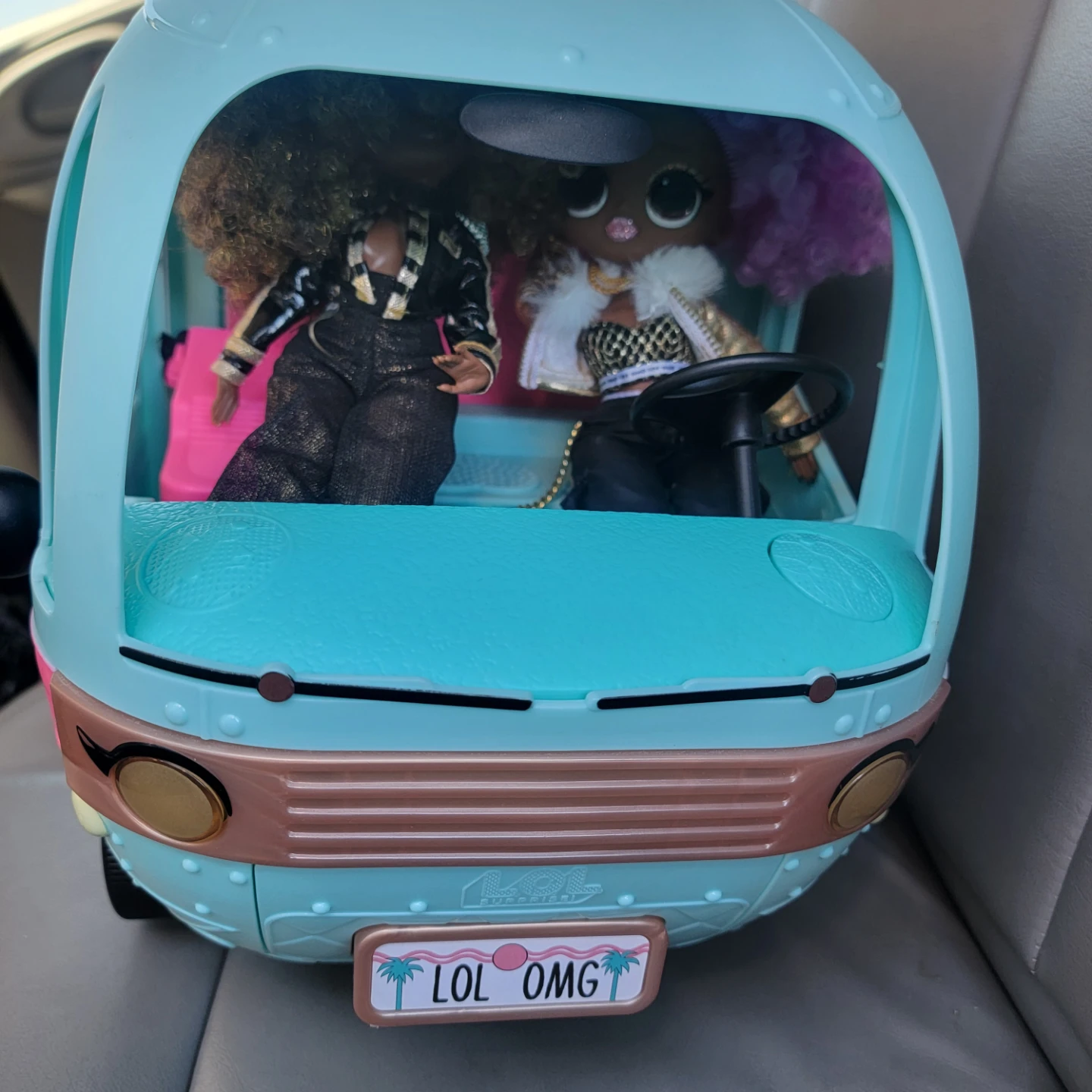 LOL Surprise! Camper Van Playset with Dolls - photo 2