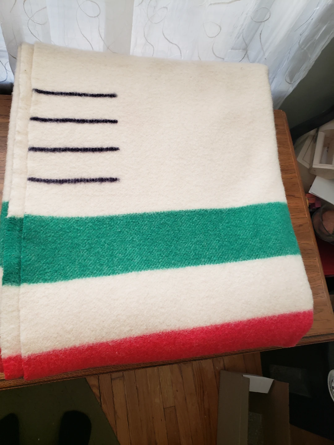 Hudson's Bay 4 Point Blanket - photo 2