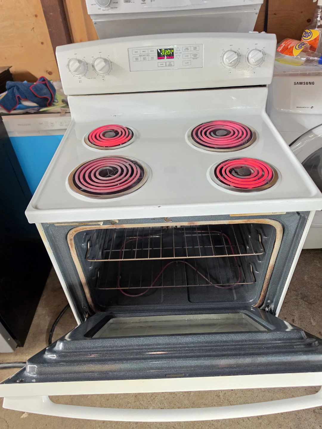 ​White Electric Stove 30" - Delivery Available 🚚