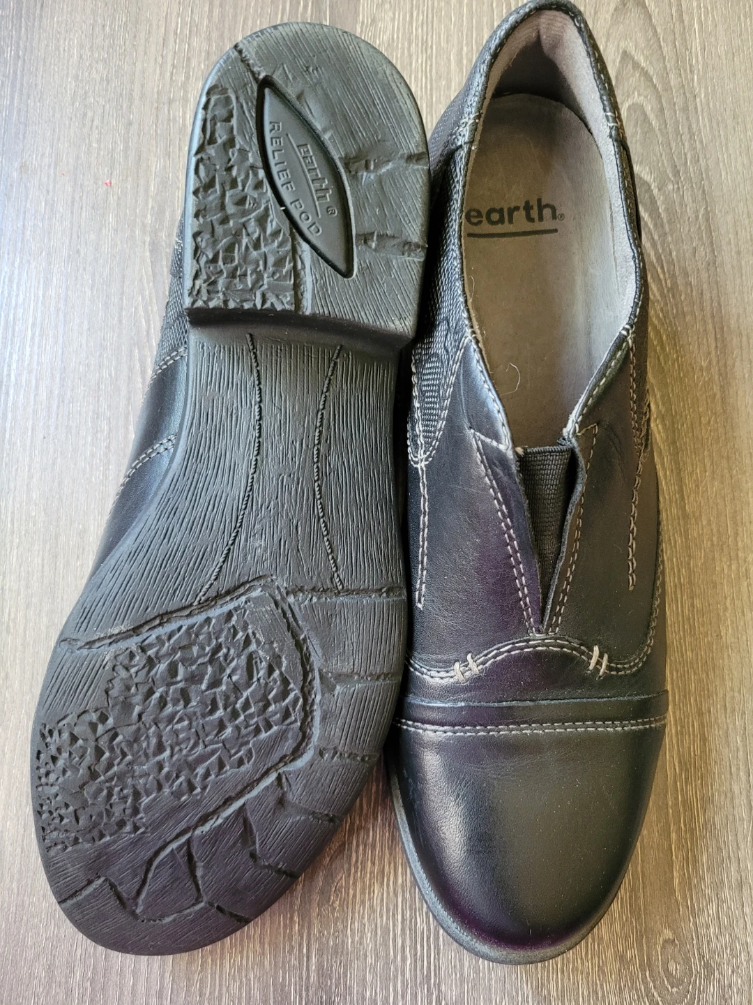 Earth Avani Banyan Black Leather Loafers Size 10 - photo 2