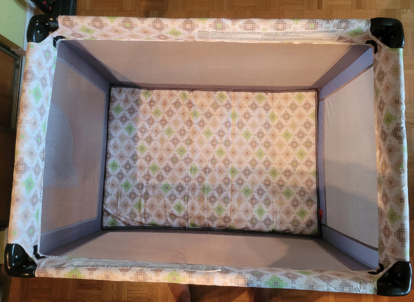 Like New Harmony Play & Go Playard Playpen - photo 2