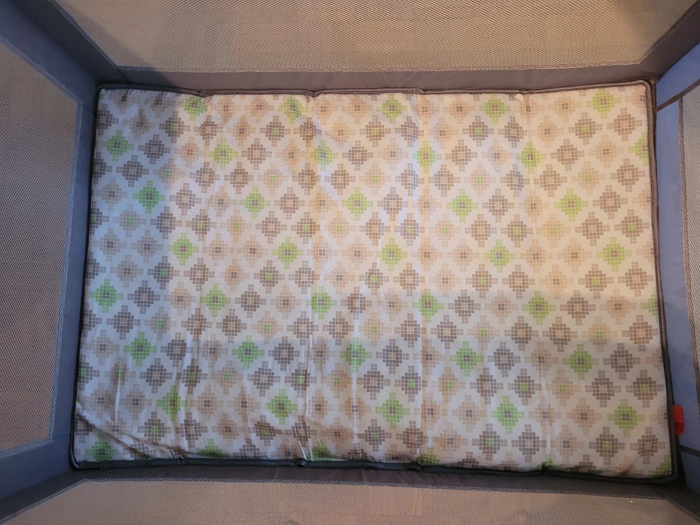 Like New Harmony Play & Go Playard Playpen - photo 3