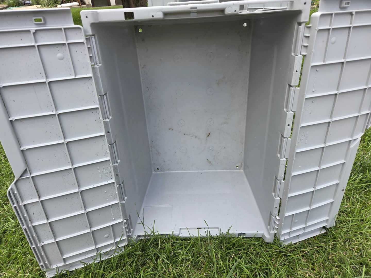 STORAGE BINS
