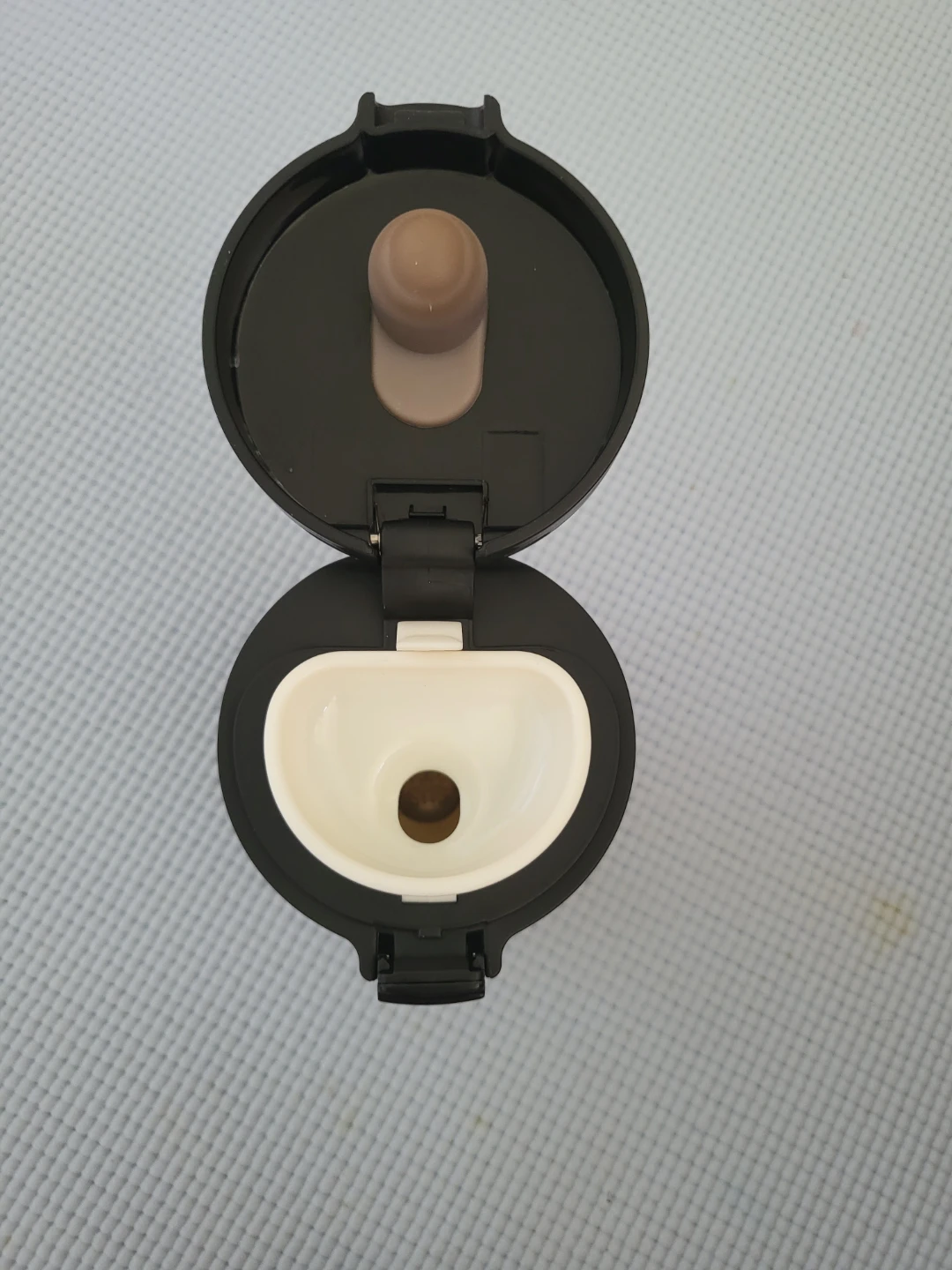 Borosil Black Travel Mug - photo 3