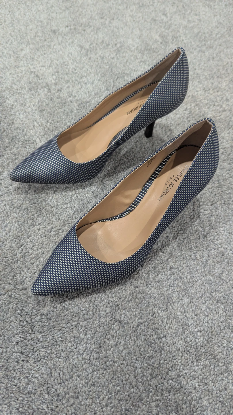 New heels size 7