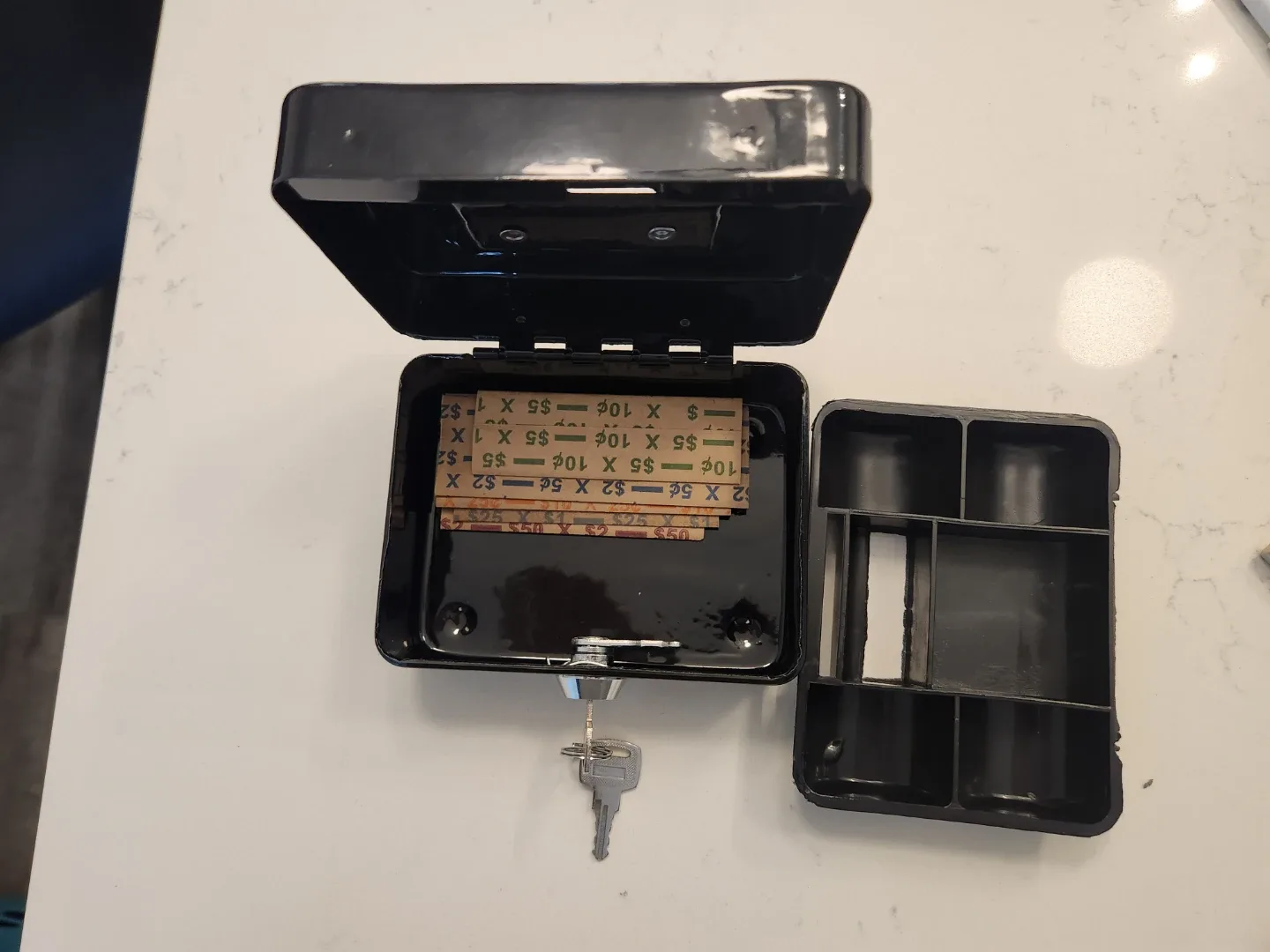 Black Metal Cash Box with Key - photo 3