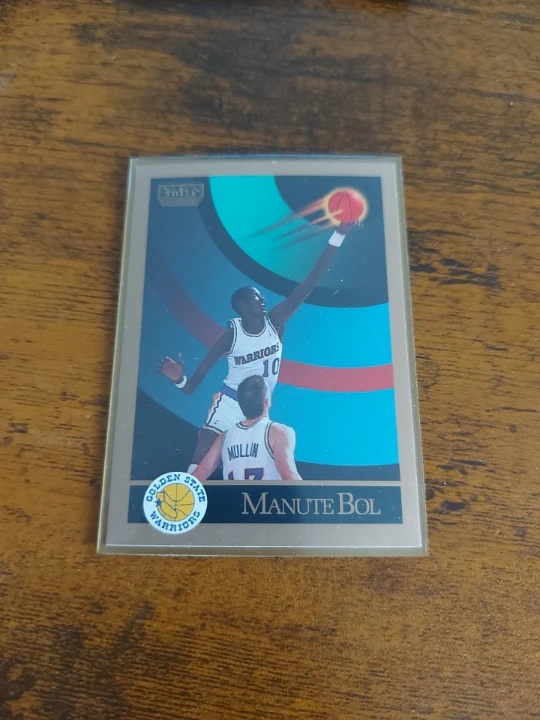 Manute Bol Basketball Card  [SKYBOX]