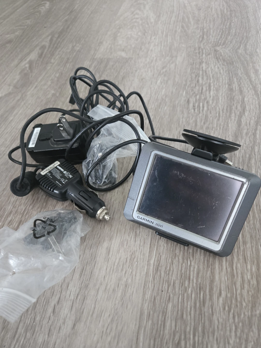 Garmin GPS Device - photo 2