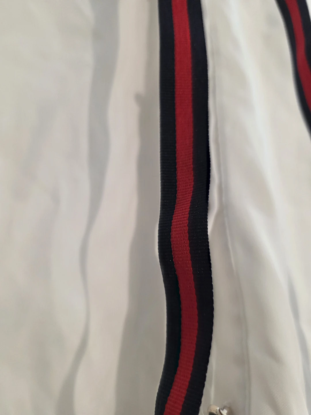 White blouse with red and black ribbon - photo 2