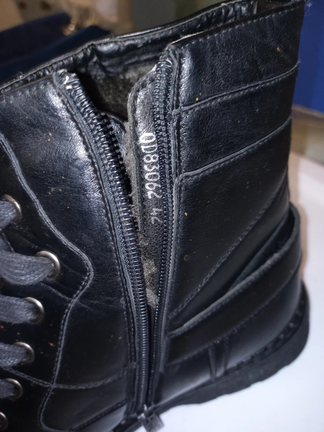 Men's Leather Winter Boots - Size EU 42 - photo 5