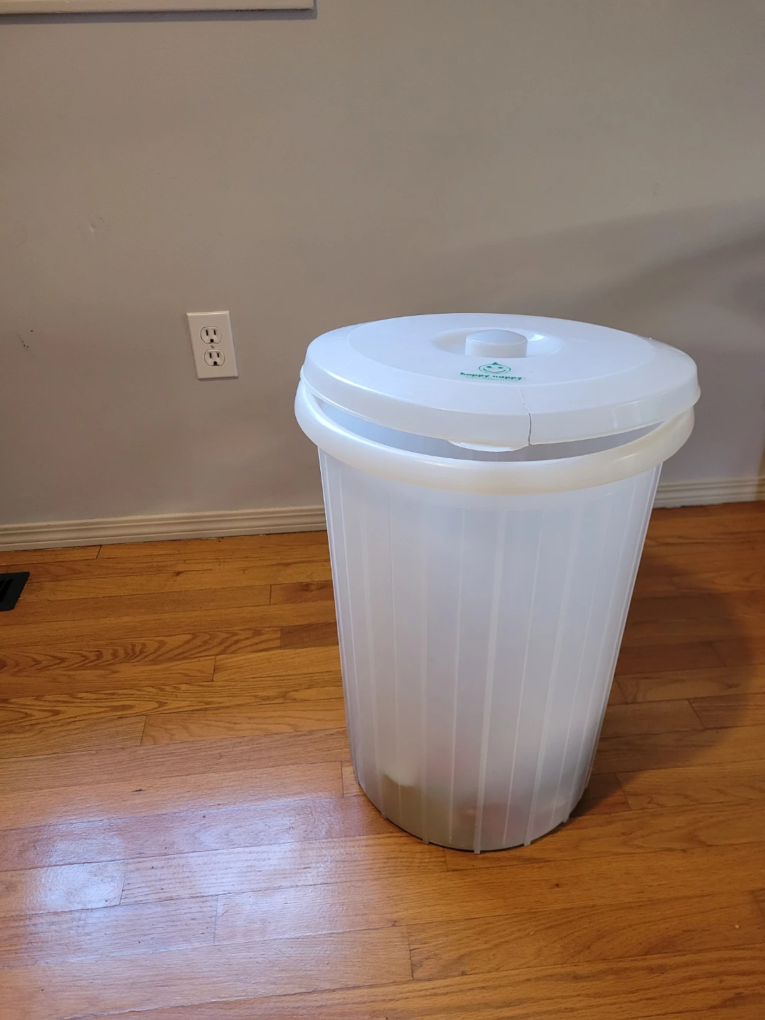 Reusable Cloth Diapers - with cover and diaper pail - photo 4