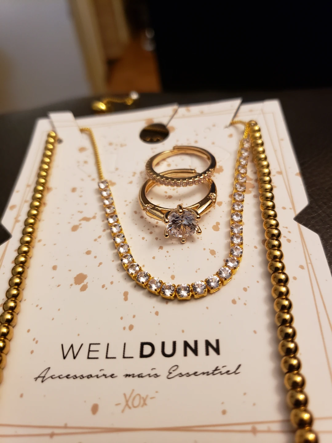 Gold Tone Necklace, bracelet and Ring Set. - photo 2