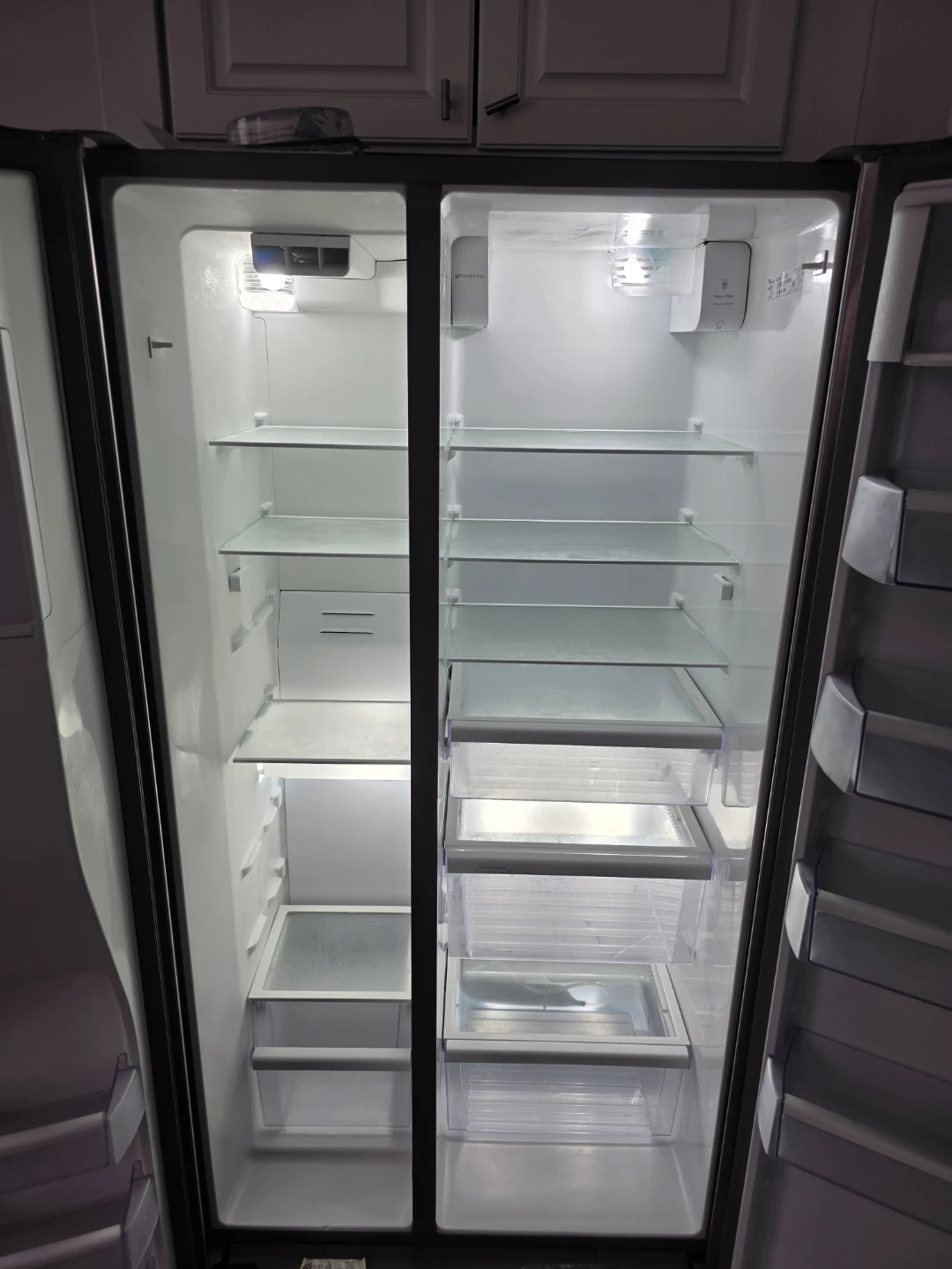 Whirlpool Side-by-Side Refrigerator with Water Dispenser - photo 2