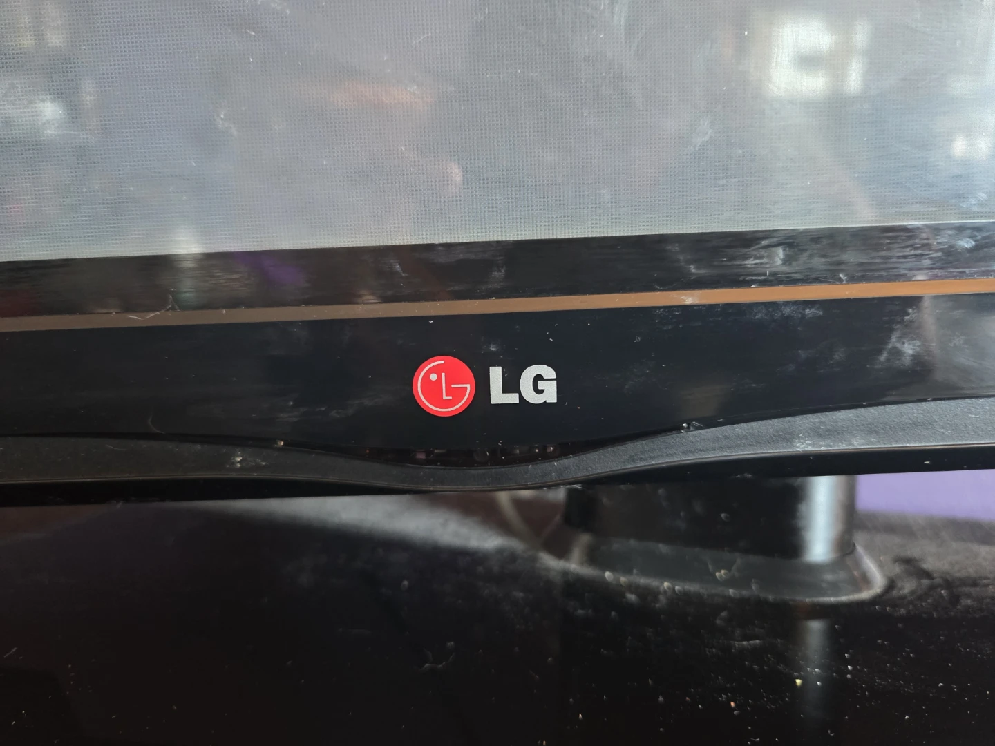 FREE-LG 60PB6600 60-inch Plasma TV - photo 2