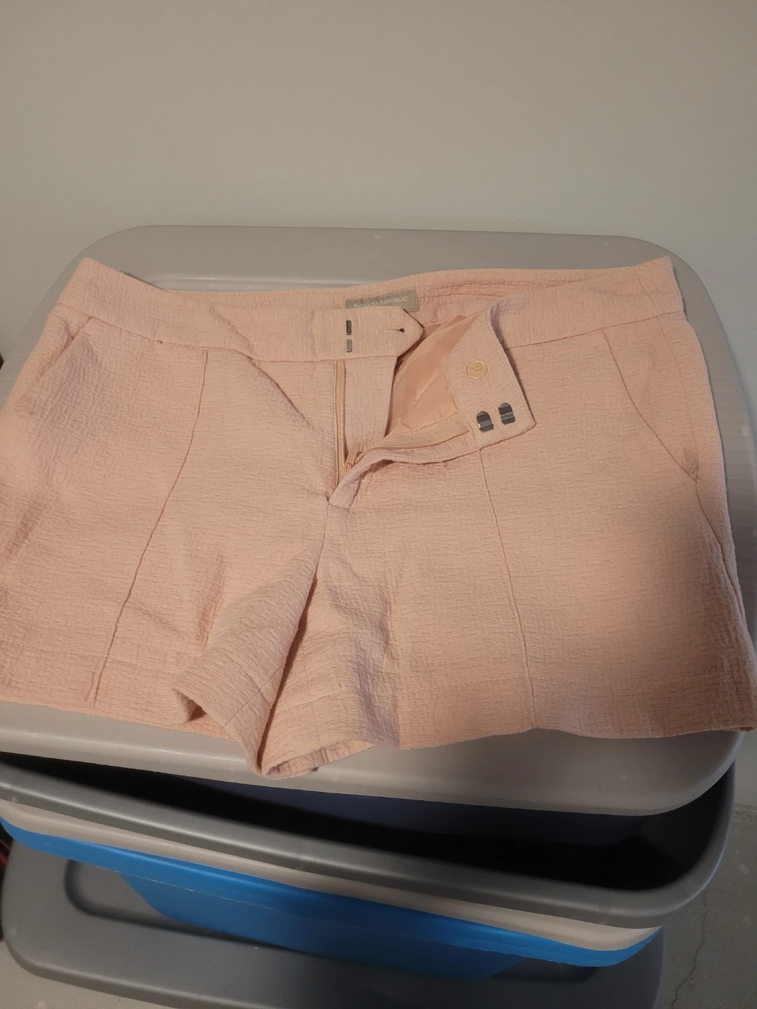 Banana Republic Pink Textured Shorts Size 14