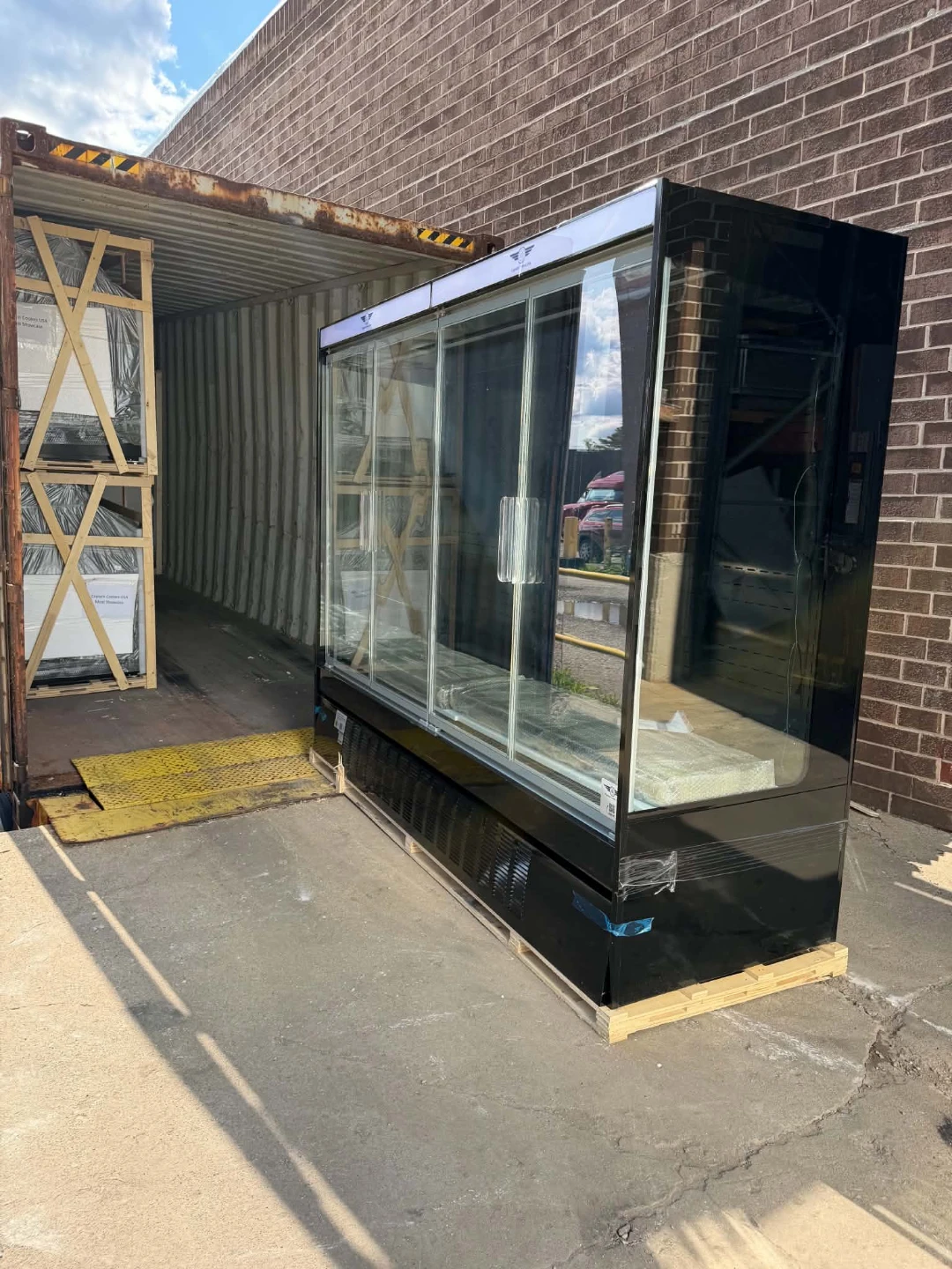 Refrigerated Display Case - photo 3