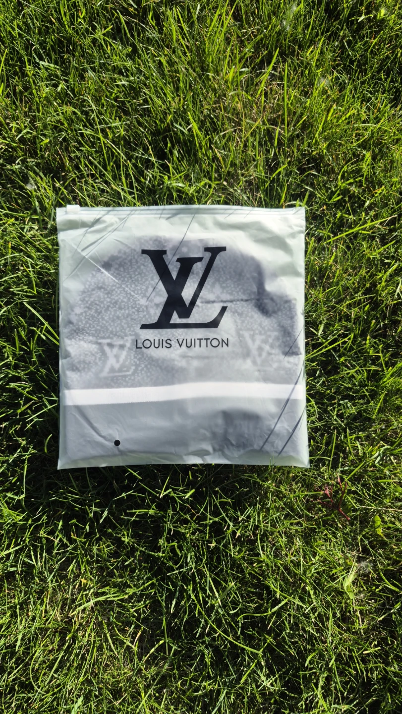 Louis Vuitton Beanie - photo 2