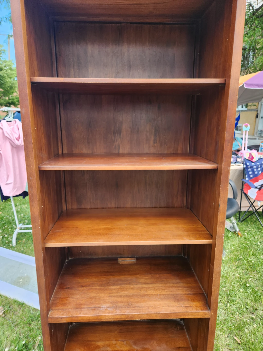 Wooden Bookshelf - photo 2