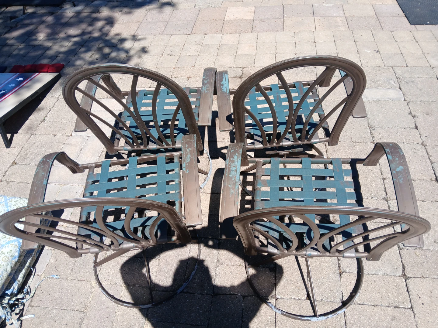 Set of 4 Metal Patio Swivel Chairs with Teal Straps - photo 5