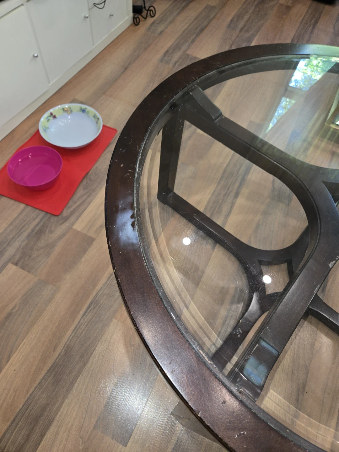 Round Coffee Table with Glass Top - photo 2