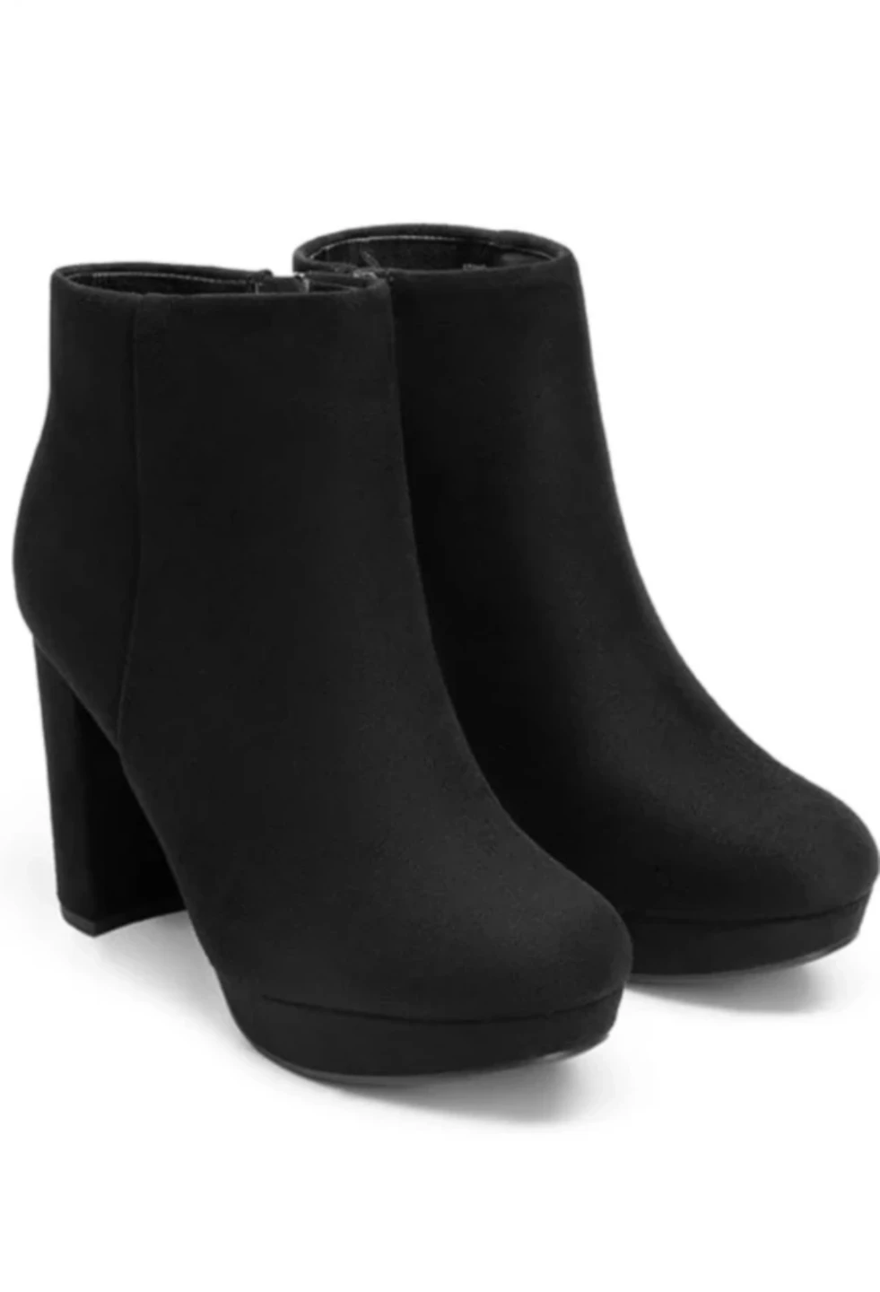 Brand New Black Ankle Boots, Size 7.5 ⚽