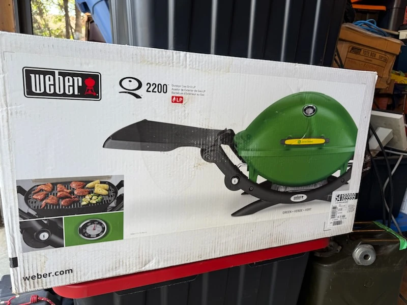 Brand new Weber Q 2200 Outdoor BBQ with stand