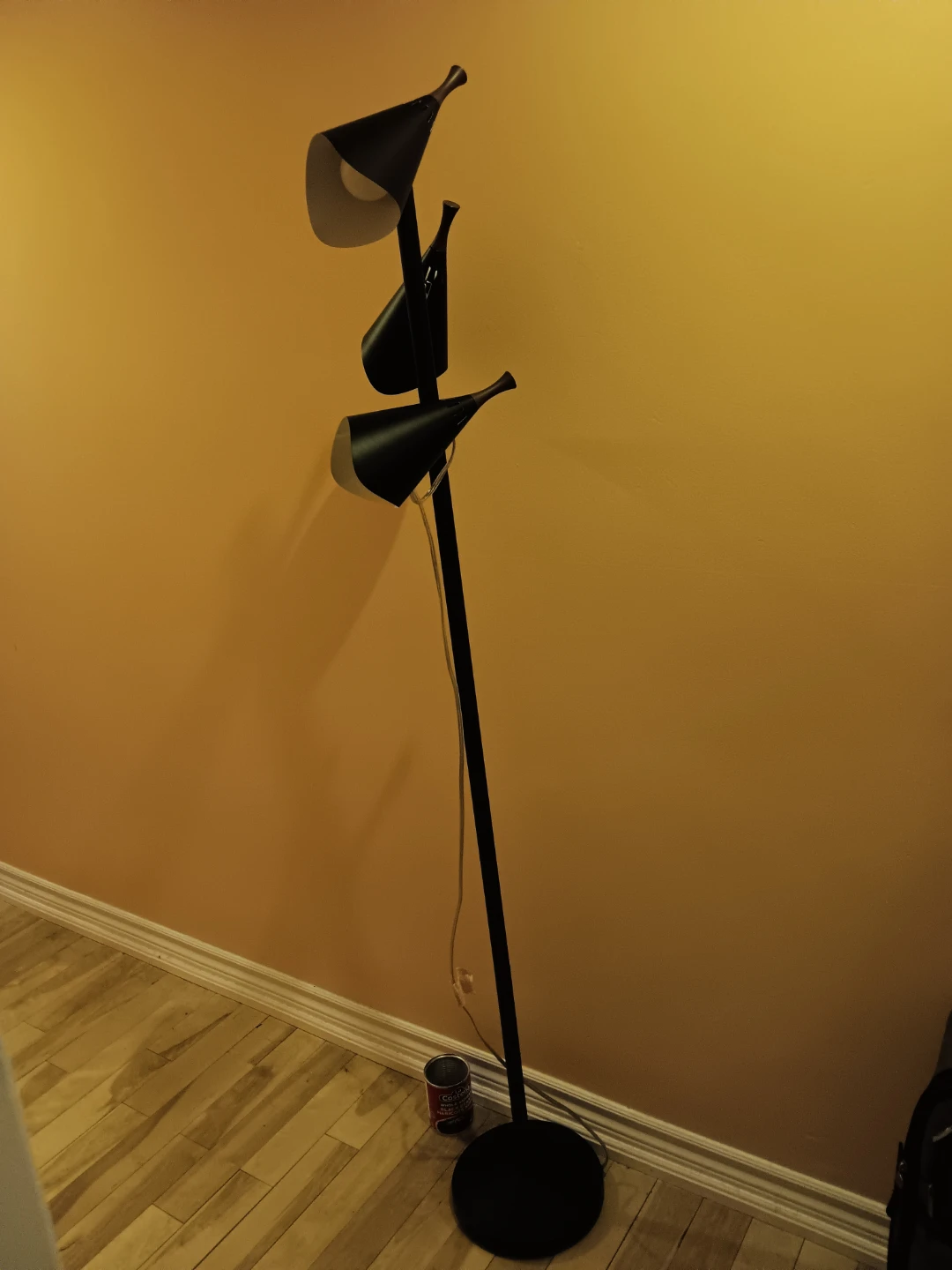 Black 3-Head Floor Lamp - photo 2